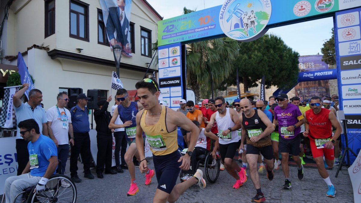 Salomon Çeşme Maratonu koşuldu
