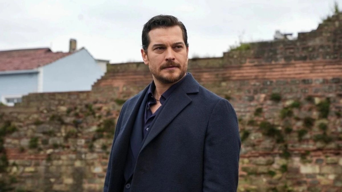 Eşref Rüya o tarihte ekranla veda ediyor! Daha yeni başlamıştı: Sevenleri bu molaya üzülecek