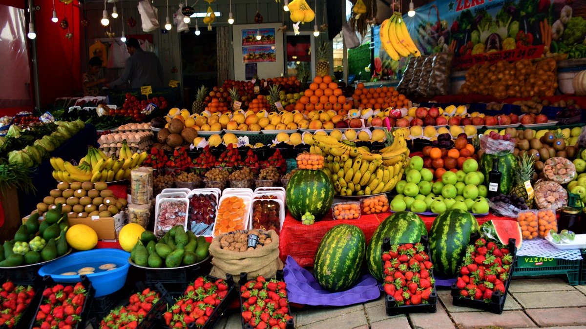 Bahçeleri don vurdu: Yaz meyveleri cep yakacak