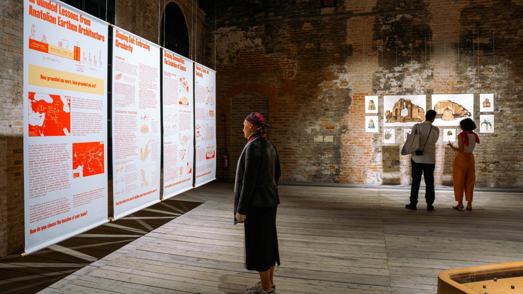 Türkiye pavyonu, Venedik Mimarlık Bienali’nde toprağın hafızasına kulak veriyor