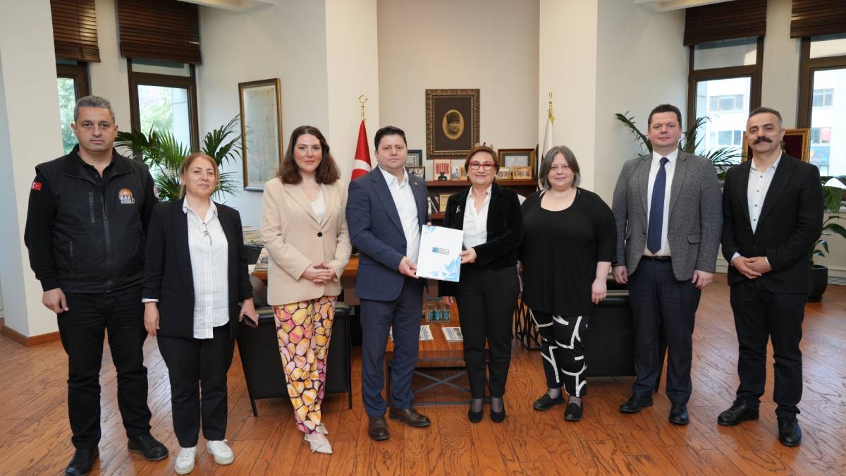 Kadıköy’den afetlere karşı psikolojik ilk yardım protokolü