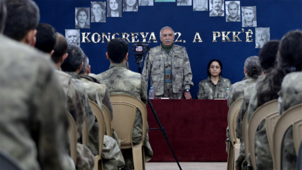 Tokalaşmayla başlayan süreç yedi ayda tamamlandı! PKK silah bıraktı kendisini feshetti