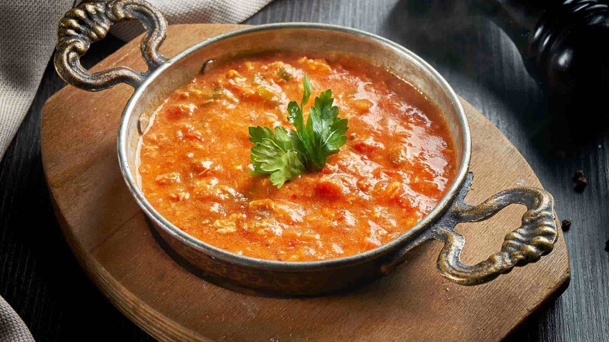 Şeflerden menemen tüyoları! Sofraya geldiği an bitecek