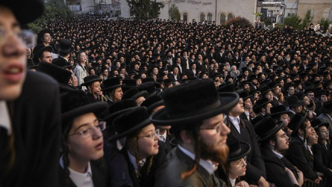 Netanyahu, Ortodoks asker kaçaklarını gözaltına aldı