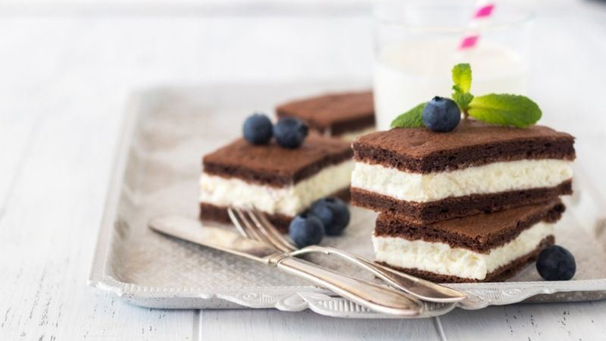 Çocuklar için sağlıklı atıştırmalık arayan anneler dikkat! Bu ev yapımı süt dilimi tarifi sosyal medyayı sallıyor!