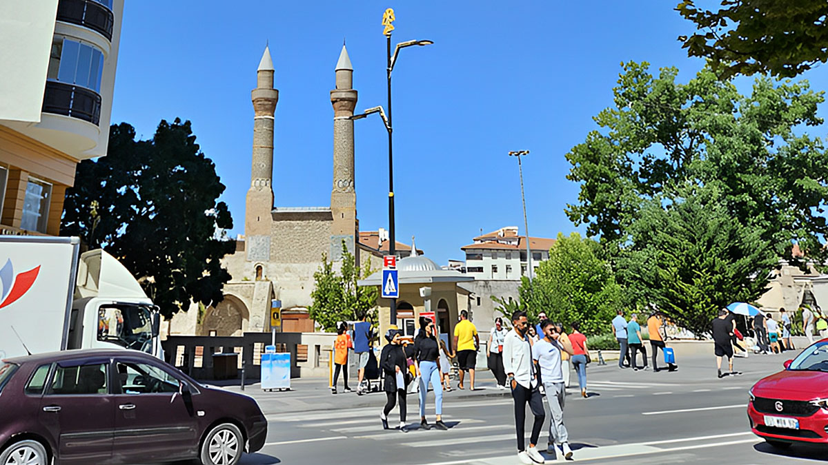 Sivas'ta korkulan akım başladı: Şimdiden 8 vaka var, 1 kişi öldü! Dışarı çıkarken bu önlemleri alın