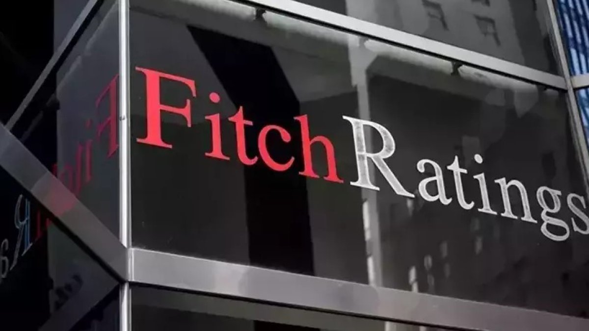 Fitch'ten Türk bankalarına uyarı: Marj daralıyor, risk artıyor