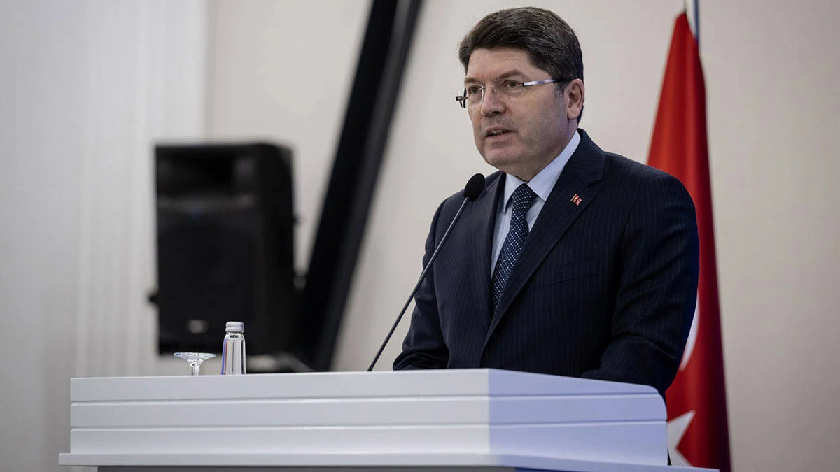 Gazeteciler İmralı'ya gidecek mi? Adalet Bakanı Tunç: Gereken yapılacak