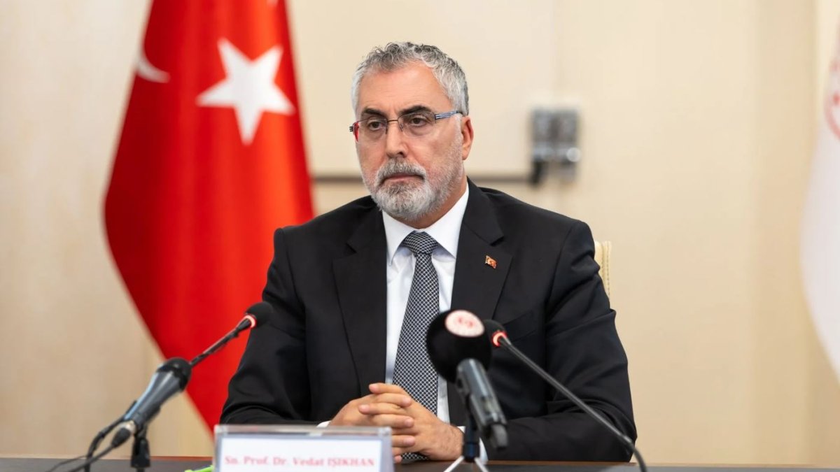 Işıkhan açıkladı: Asgari ücrete zam gelecek mi?