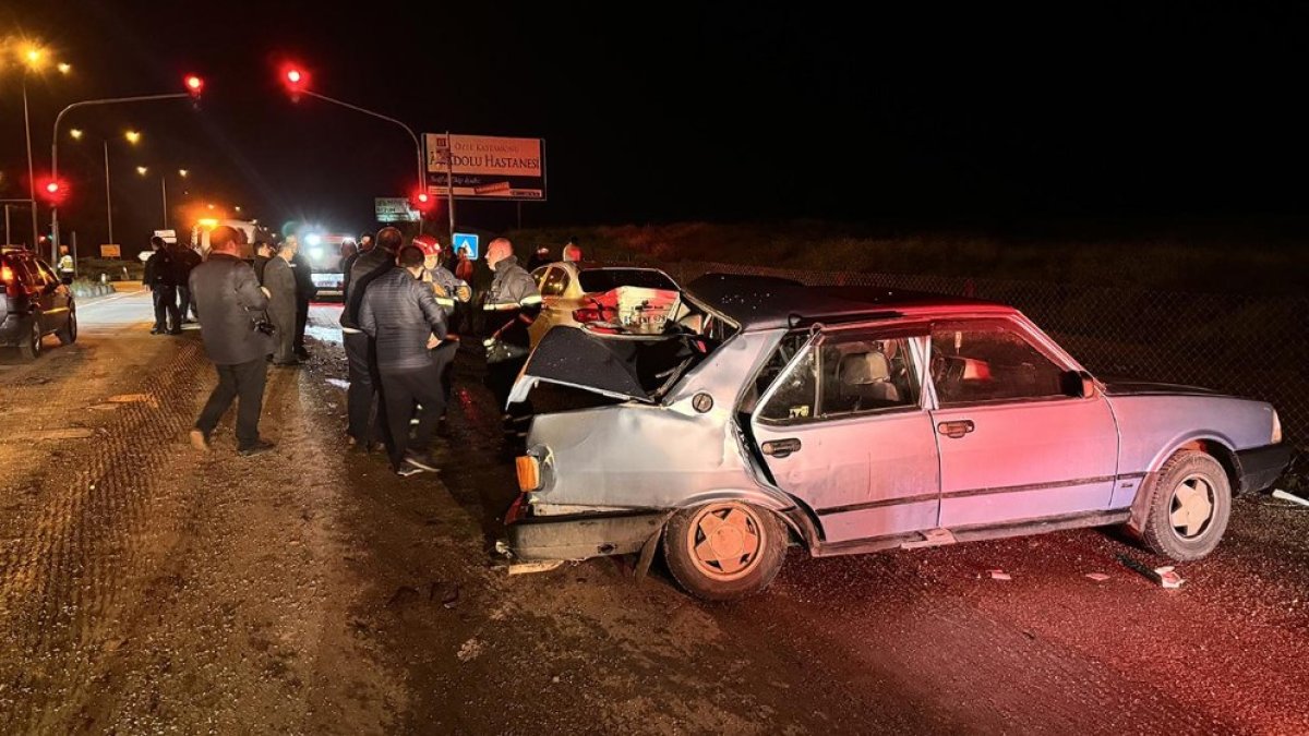 Kastamonu'da 4 araç birbirine girdi: 9 yaralı