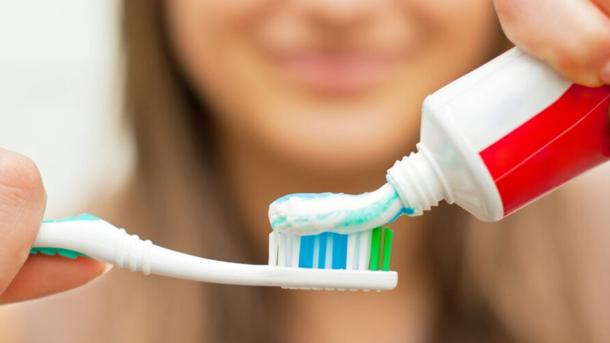 Market raflarında sessiz tehlike! Ünlü diş macununda zehirli maddeler tespit edildi: Türkiye’de de satılıyor