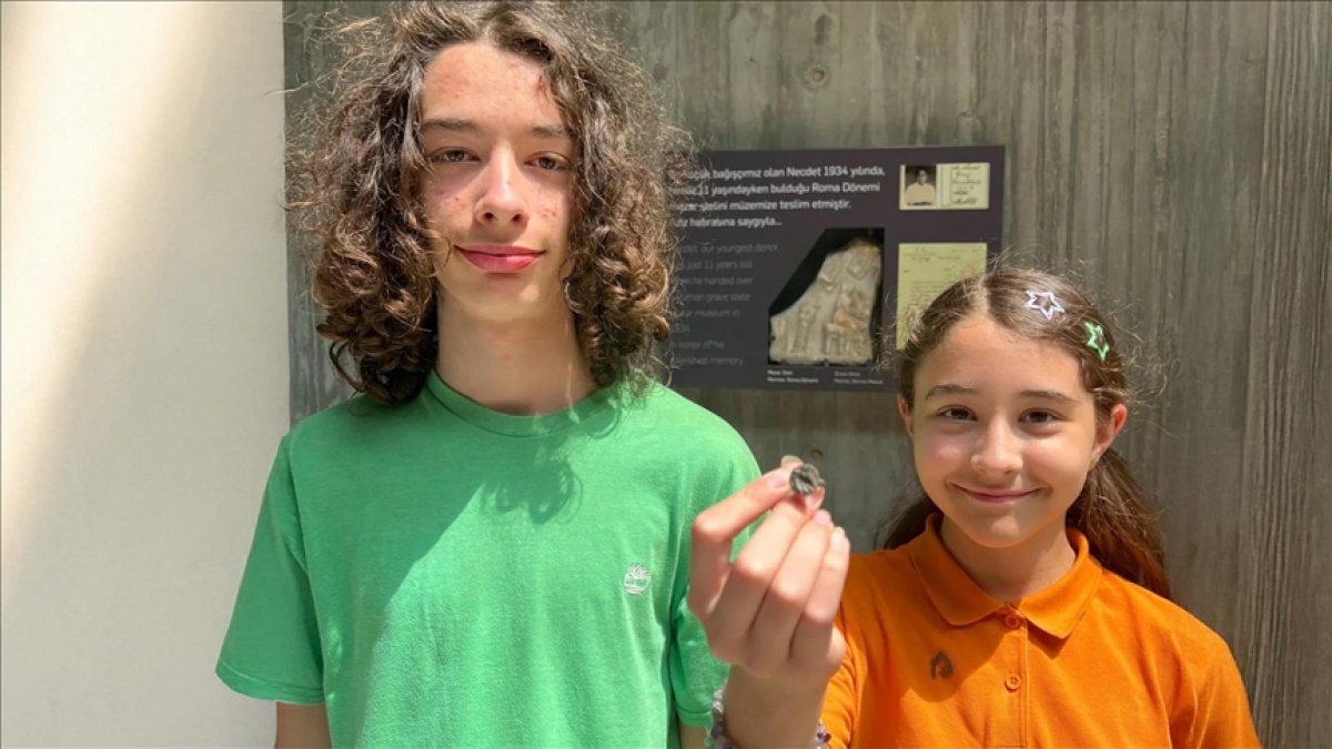 Çanakkale'de tarihi keşif! İki kardeş oyun oynarken asırlık sırrı ortaya çıkardı