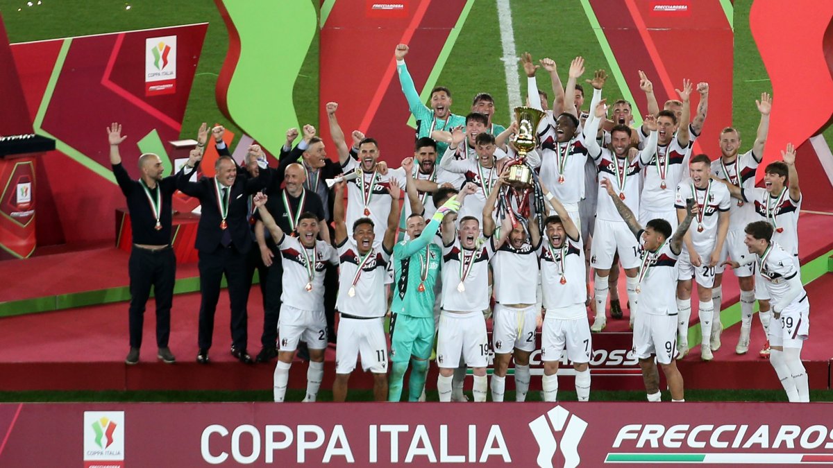 İtalya Kupası'nda 51 yıl sonra gelen zafer: Üçüncü kez kazandılar