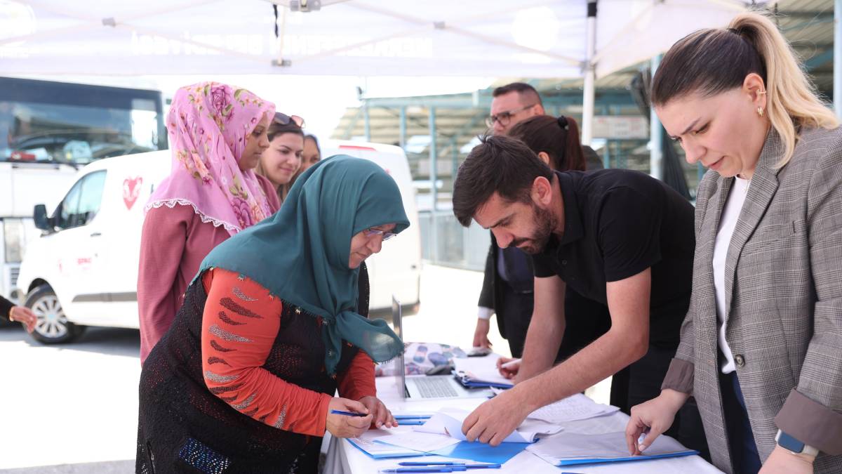 Belediye kendi üretim döngüsünü oluşturdu! Kadın üreticilere 4. kez küçükbaş hayvan ve yem desteği sağlandı…