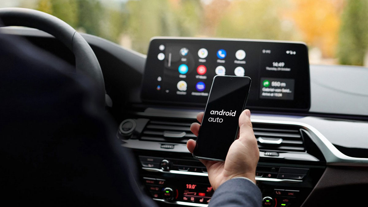 Sürüşü verimli hale getiriyor: Android Auto'ya yapay zeka dopingi! Sesli asistanlık yapacak