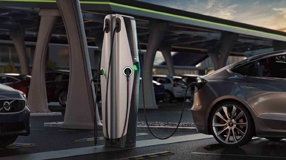 Bu modeller yolda bırakıyor! Listede sürpriz isimler var: İşte en arızalı 5 elektrikli araç!