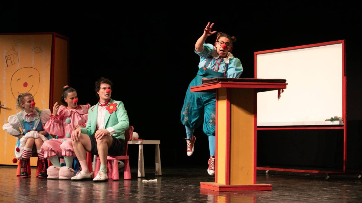 Soytarılar Okulu minikler için sahnelendi