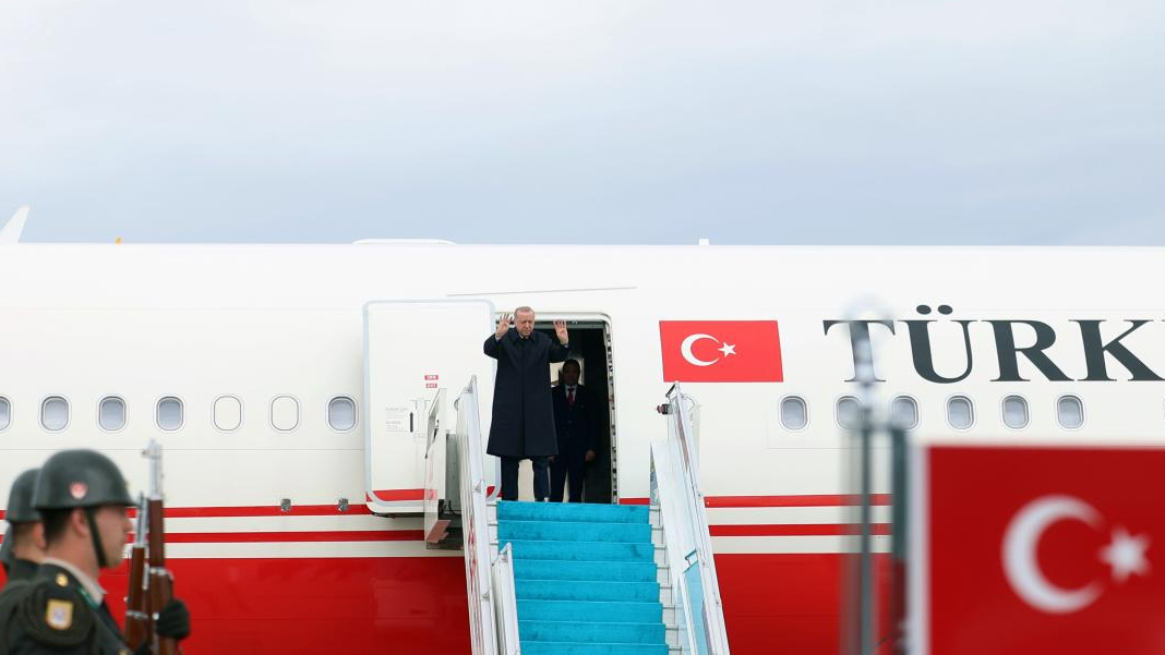 Erdoğan, Arnavutluk'a gitti