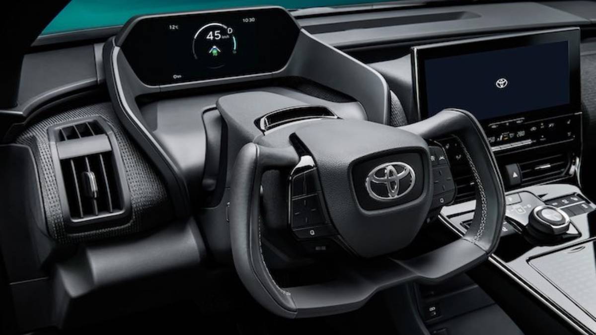 Toyota'dan doğa tutkunlarına müjde: Elektrikli canavar bZ Woodland Türkiye yolunda! Menzili, gücü ve fiyatıyla çok konuşulacak!