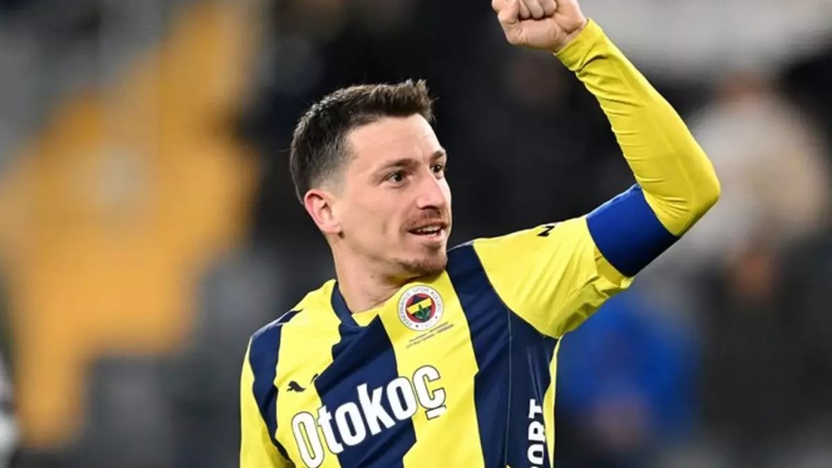 Fenerbahçe'de Mert Hakan gelişmesi