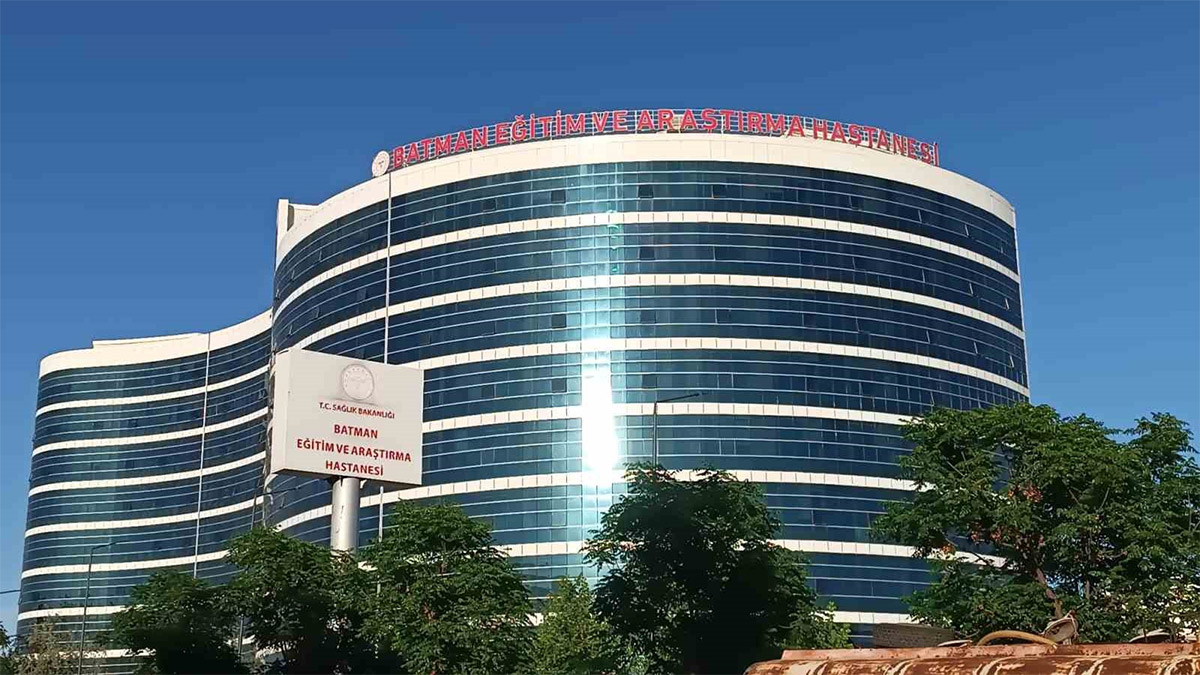 Batman'da lisede panik! Kantinden döner yiyen öğrenciler hastanelik oldu