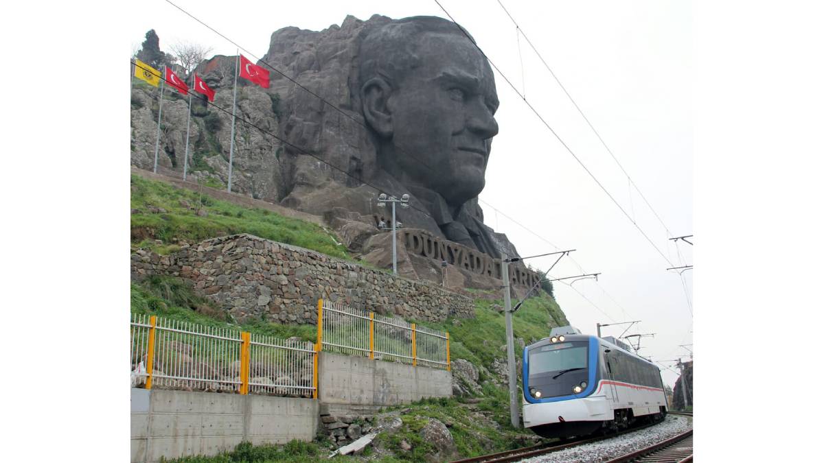 19 Mayıs’ta toplu ulaşım yüzde 50 indirimli