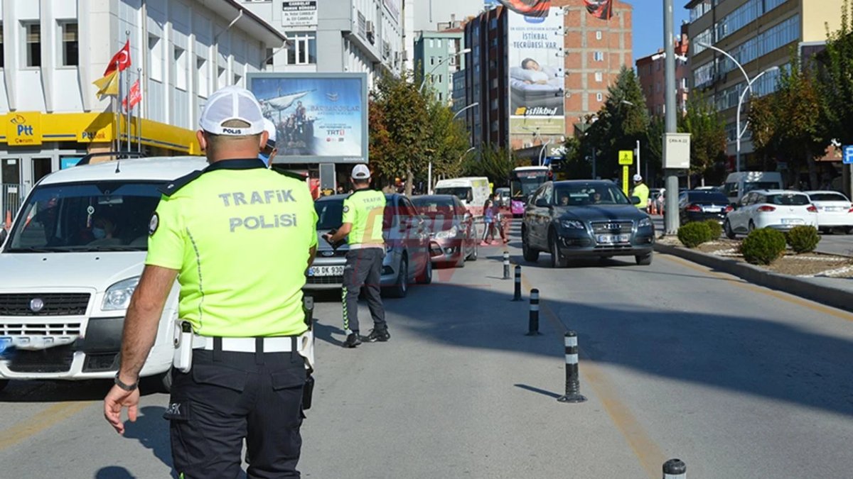 Yeni yargı paketi hazırlığı: Trafikte yol kesene 3 yıl hapis