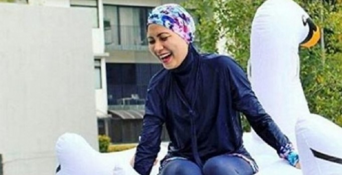 Fransa'da Yüksek Mahkeme tesettürlü mayo yasağını askıya aldı