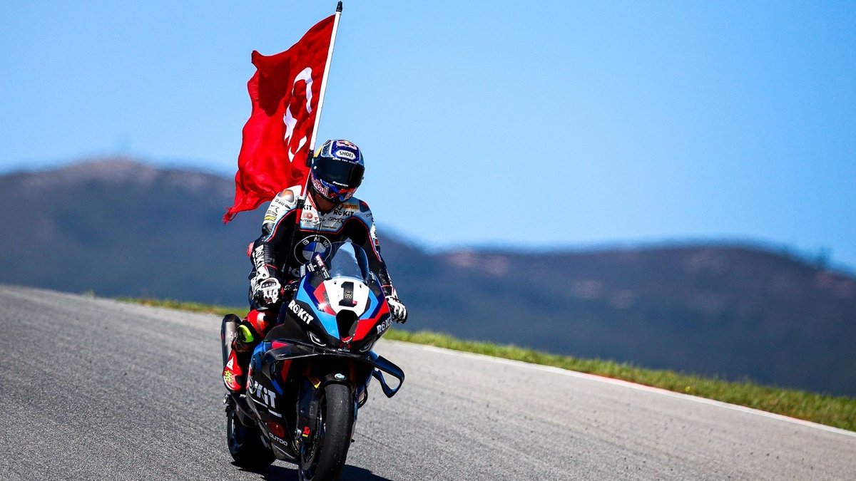 Toprak Razgatlıoğlu Çekya'da kazandı: Podyumun zirvesine çıktı