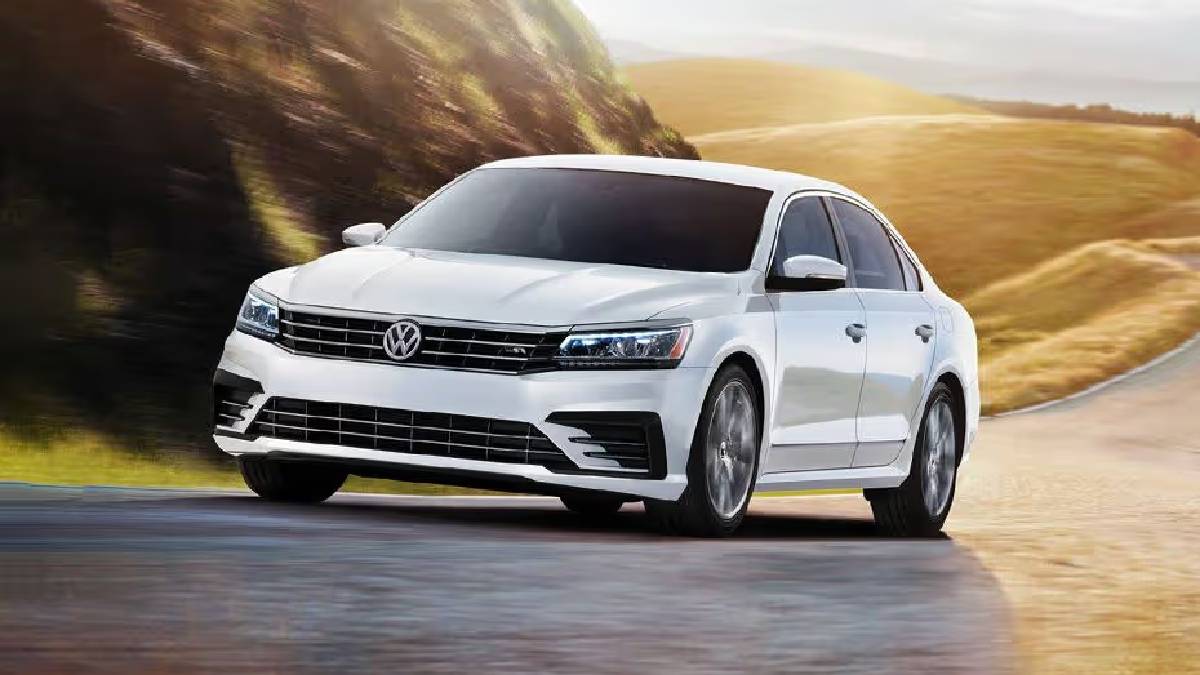 Passat efsanesi geri mi dönüyor? Volkswagen'den büyük sürpriz