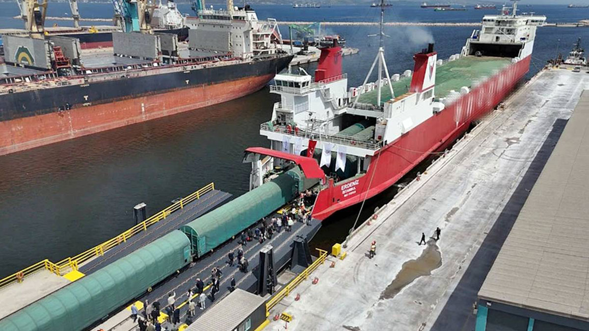 Lojistik sektöründe dev adım: Bandırma-Tekirdağ tren feribot hattı açıldı! Pekin-Londra demiryolunun bir parçası olacak