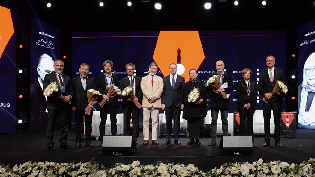 TRT, fikir ve sanatı kitaplaştırdı: Yapılması gerekeni yaptık