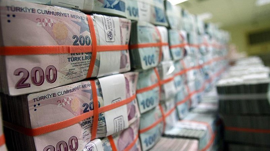 Kişi başına borç 100 bin TL’yi aştı: 42 milyon vatandaş kredi borçlusu