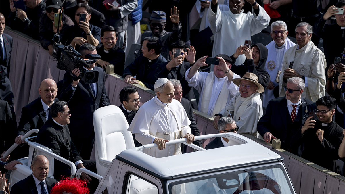 Vatikan'da Papa 14. Leo için göreve başlama töreni düzenlendi