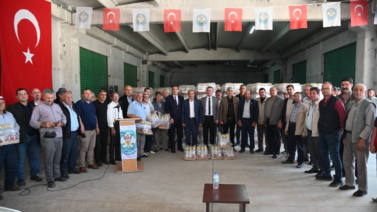 Büyükşehir’den sirke sineğine karşı çiftçiye destek