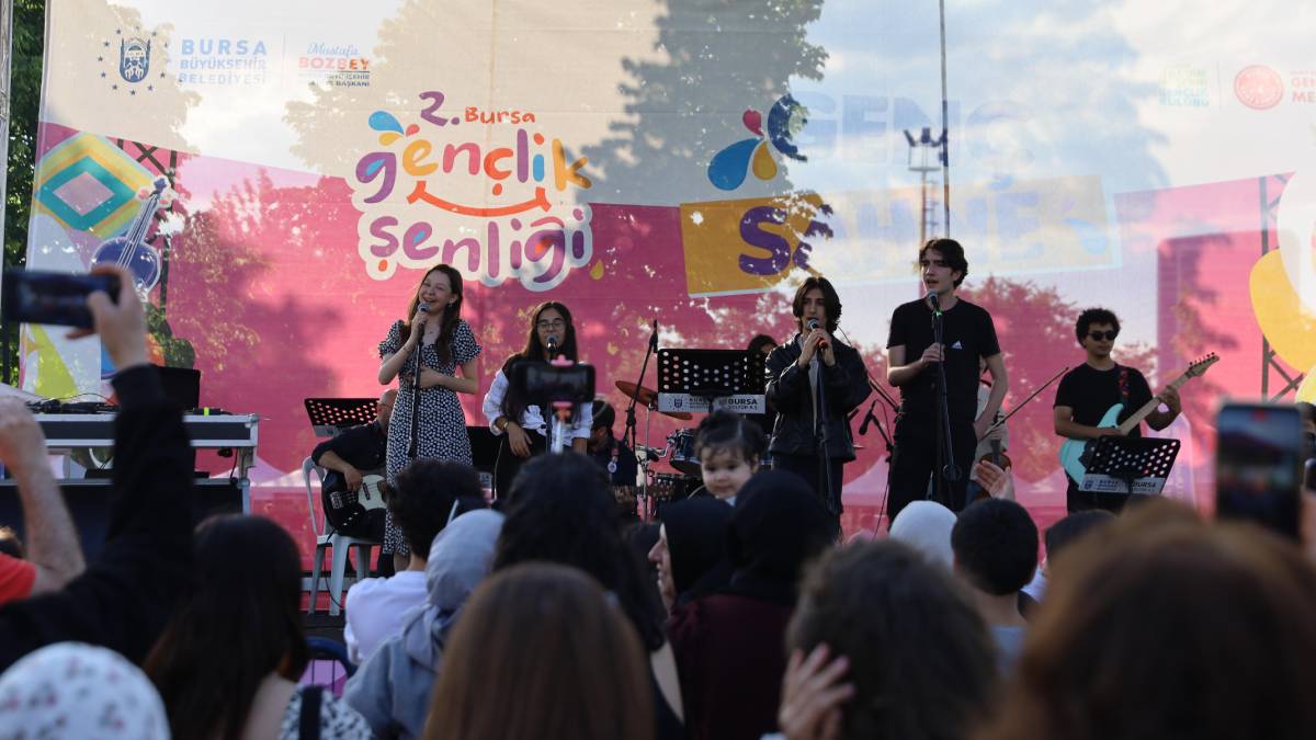 Gençlik Şenliği ile 19 Mayıs doyasıya yaşanıyor