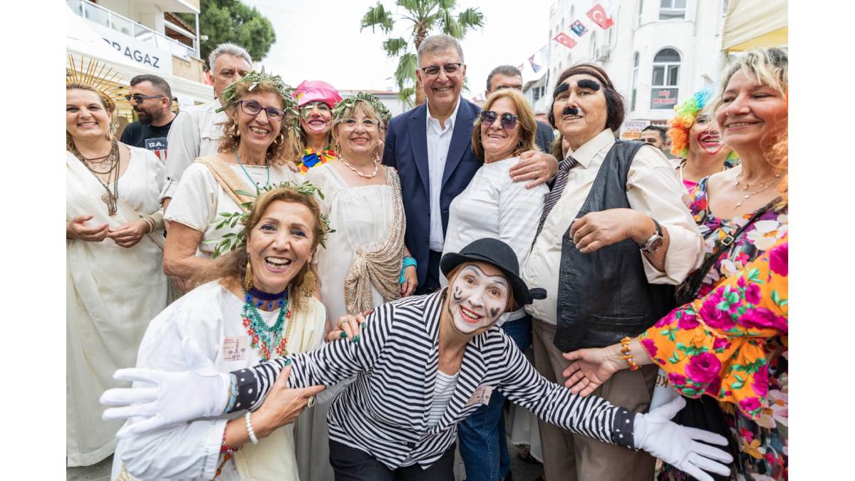 Seferihisar’da yetişen fideler, Tohum Takas Şenliği’nde dağıtıldı