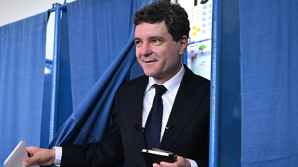 Romanya'da Bükreş Belediye Başkanı Cumhurbaşkanı seçildi