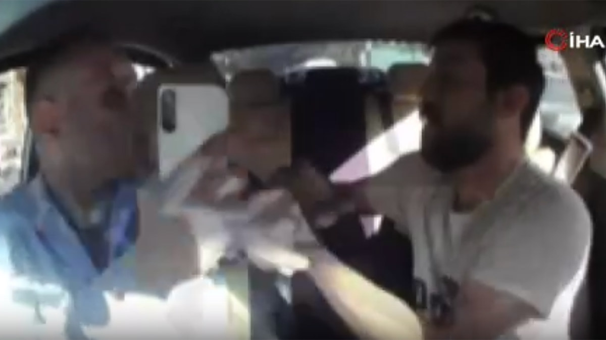 Gaziantep'te taksi şoförüne bıçaklı saldırı! Dehşet anları kamerada