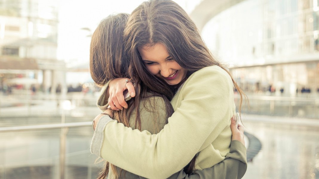 Williams sendromu insana dair sırları açığa çıkarıyor: Aşırı sosyallik de bir genetik bozukluk olabilir