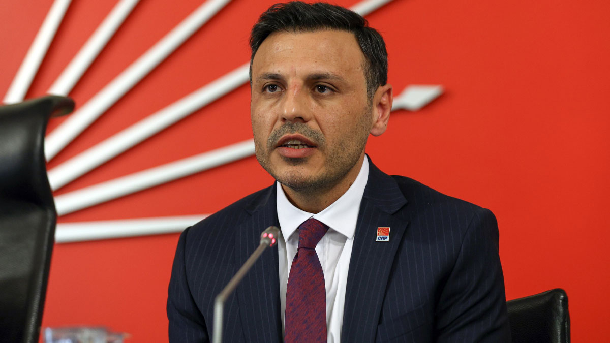 Özgür Çelik'ten 3. dalga operasyon tepkisi: Suç icat etmeye çalışıyorlar