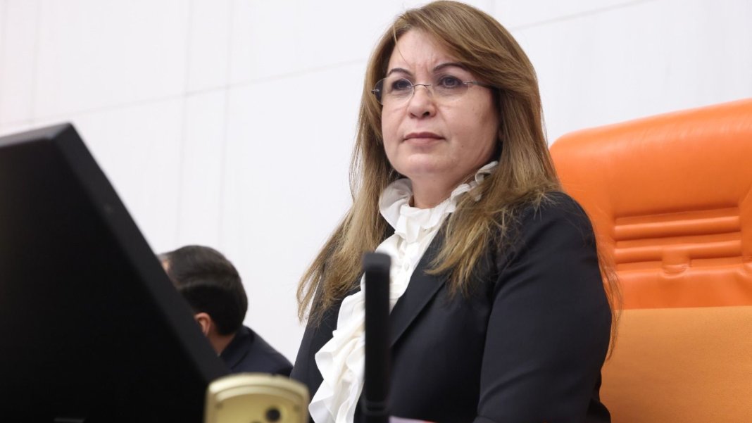 CHP’li Karaca’dan Numan Kurtulmuş'a sert tepki: Meclis Başkanlığı taraflı davranıyor, egemenlik ilkesi ihlal ediliyor