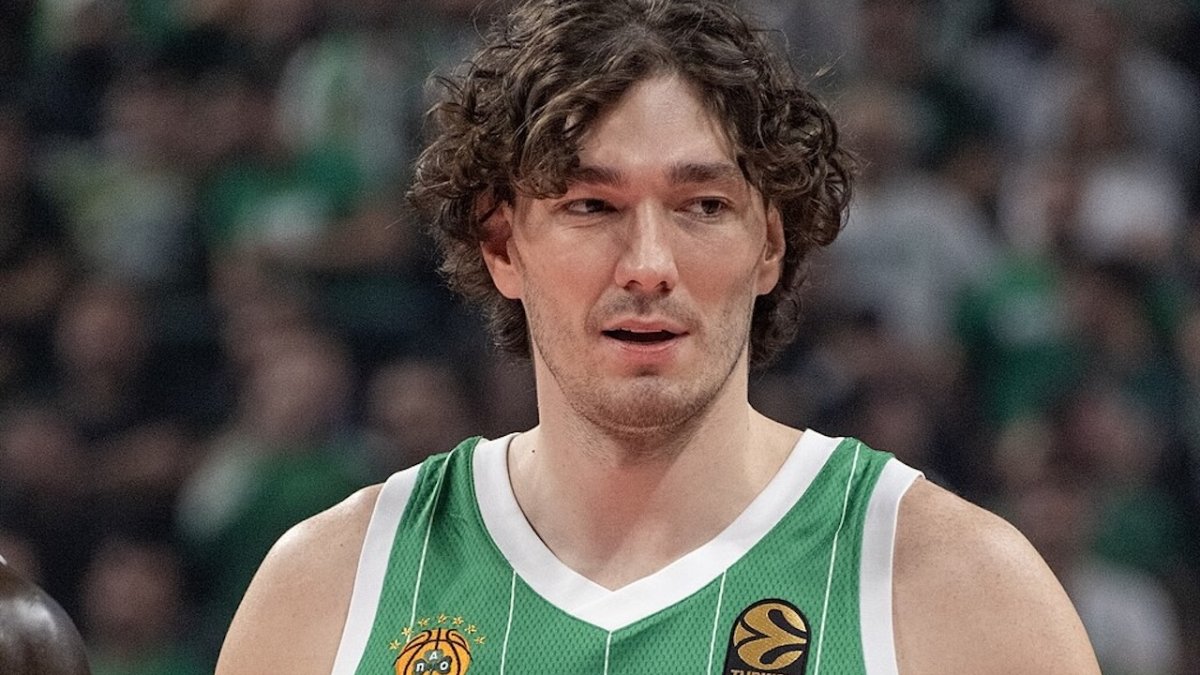 Cedi Osman'ın 19 Mayıs paylaşımı Yunanistan'da kriz yarattı! Yunan basını milli basketbolcuyu hedef gösterdi: Kışkırtıcı!