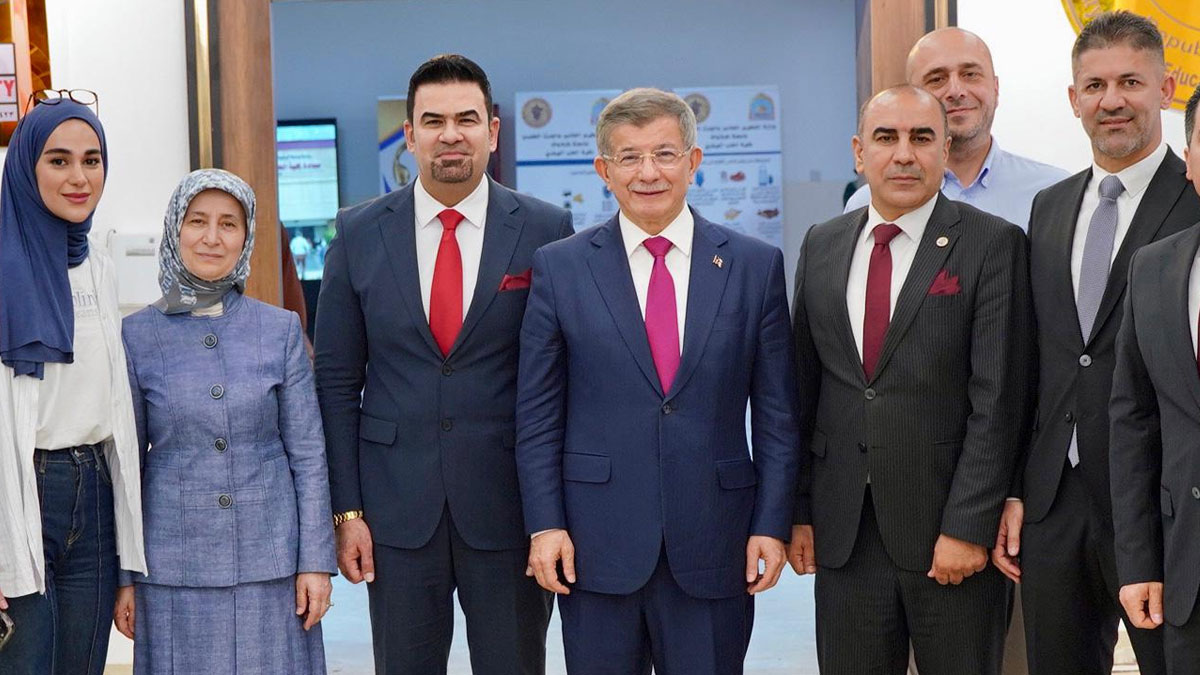 Davutoğlu'nun Kerkük ziyareti başladı