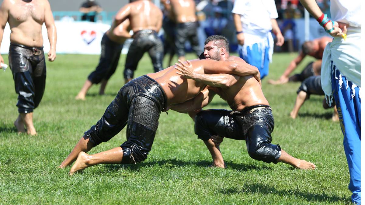 28 başpehlivan kıyasıya mücadele edecek...