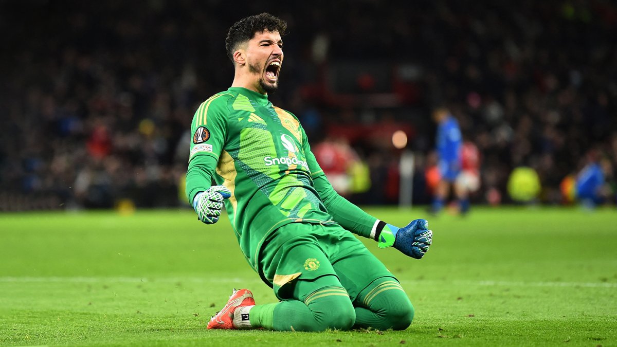 Altay Bayındır tarihe geçmeye hazırlanıyor: UEFA Avrupa Ligi