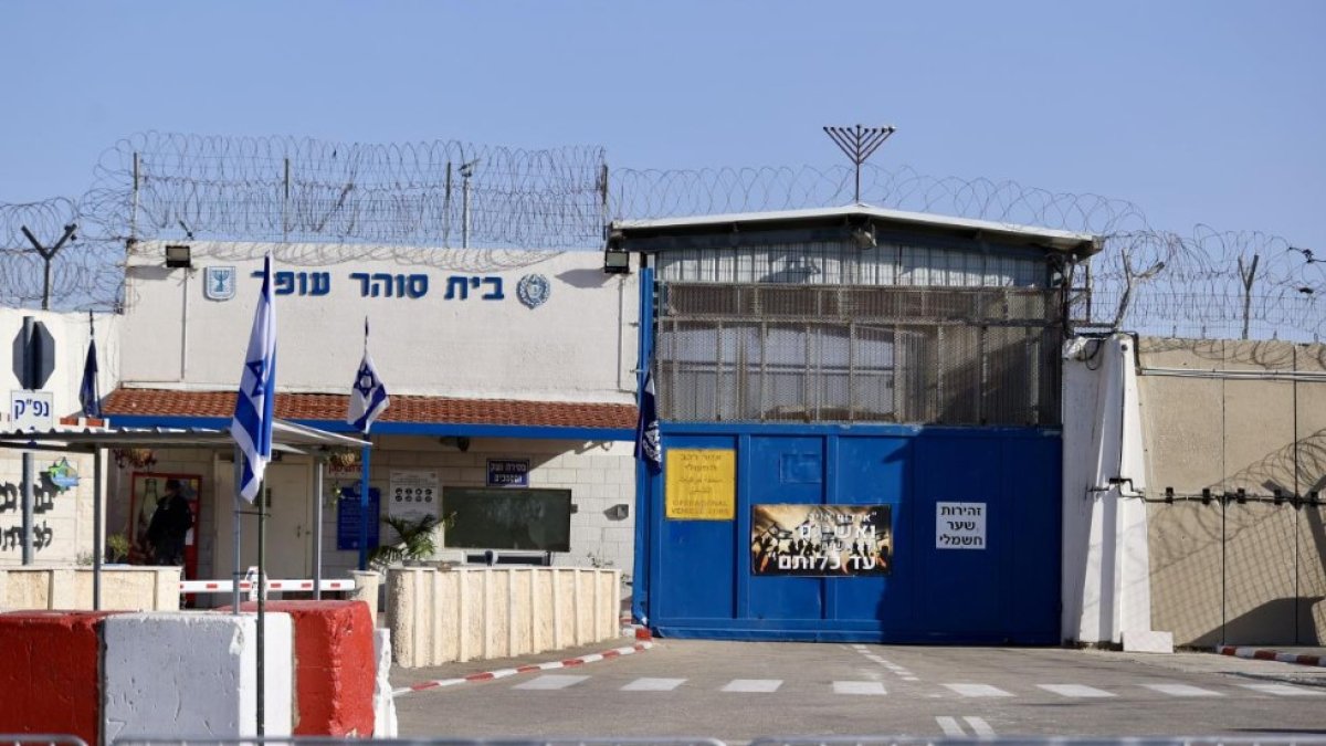 Filistinli STK'lar İsrail'i suçladı: Hapishanelerdeki Filistinli liderler tasfiye edilmeye çalışılıyor