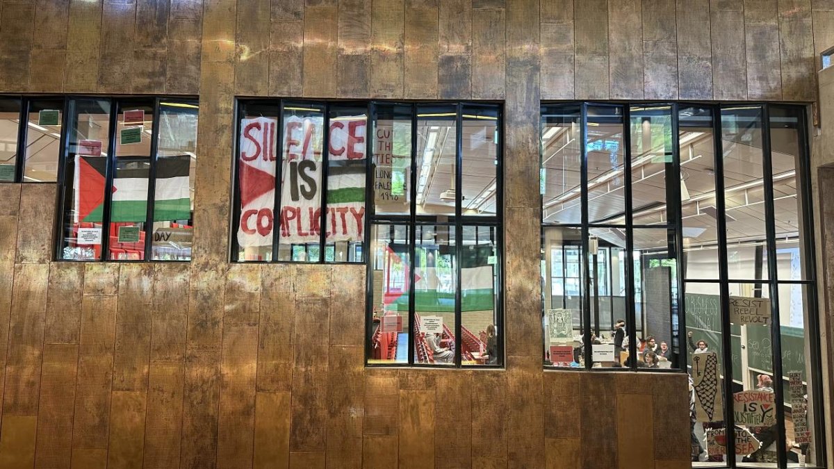 Hollanda'da İsrail'e karşı eylemler devam ediyor: Filistin destekli protestolar büyüyor