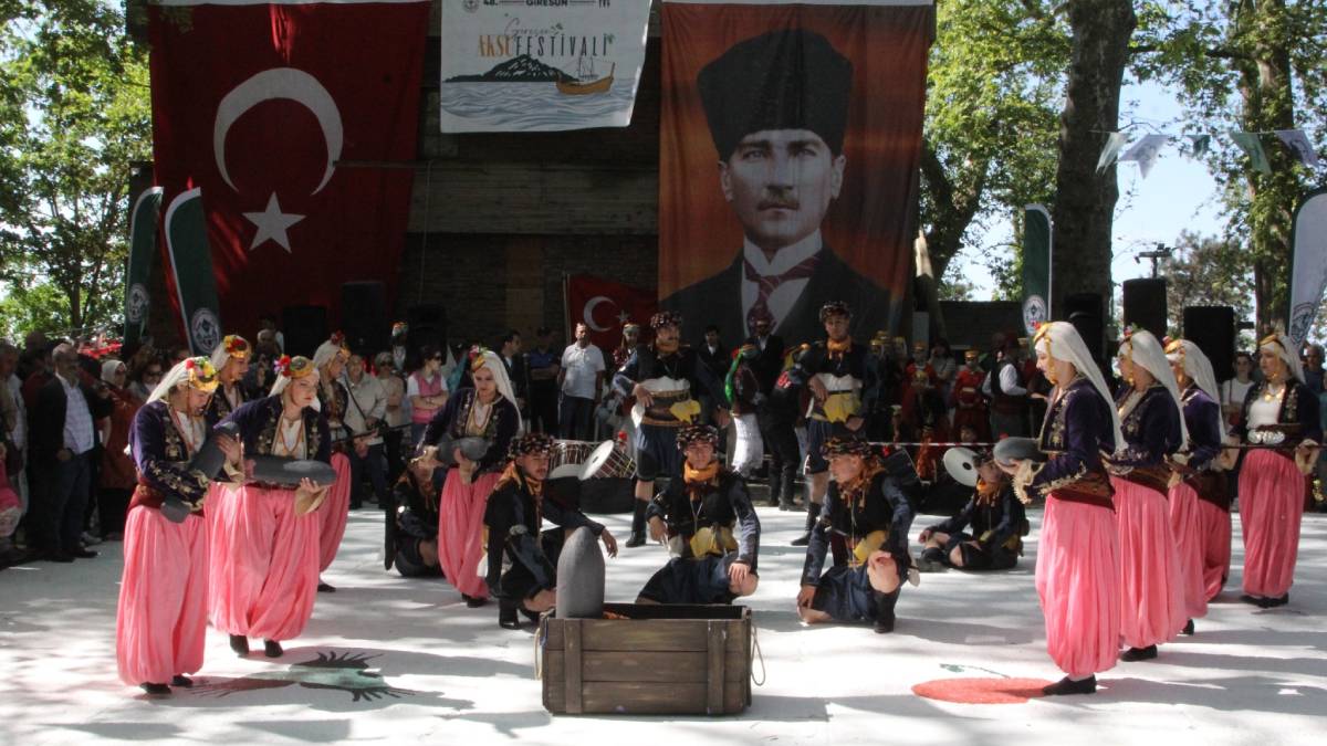 Festival coşkusu kalede devam etti