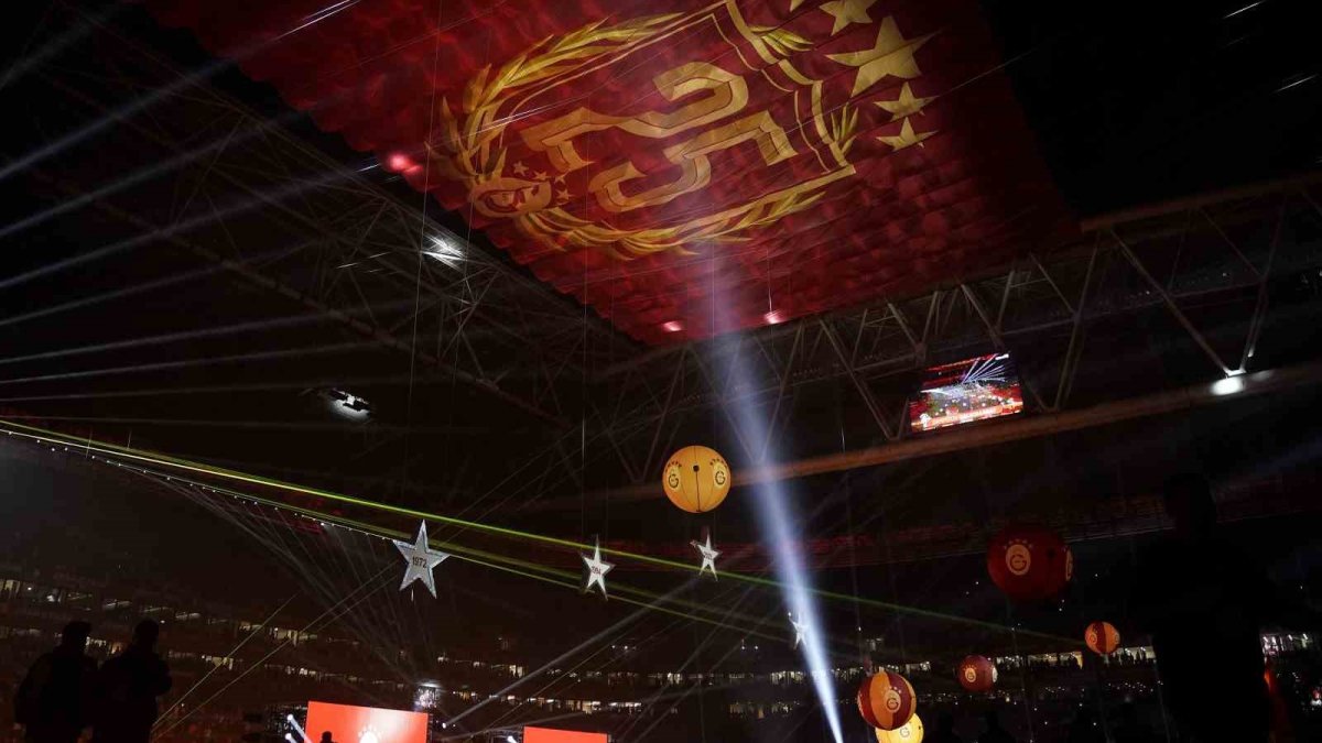 Galatasaray'dan 48 saatte rekor kazanç: Aslan kasayı doldurdu